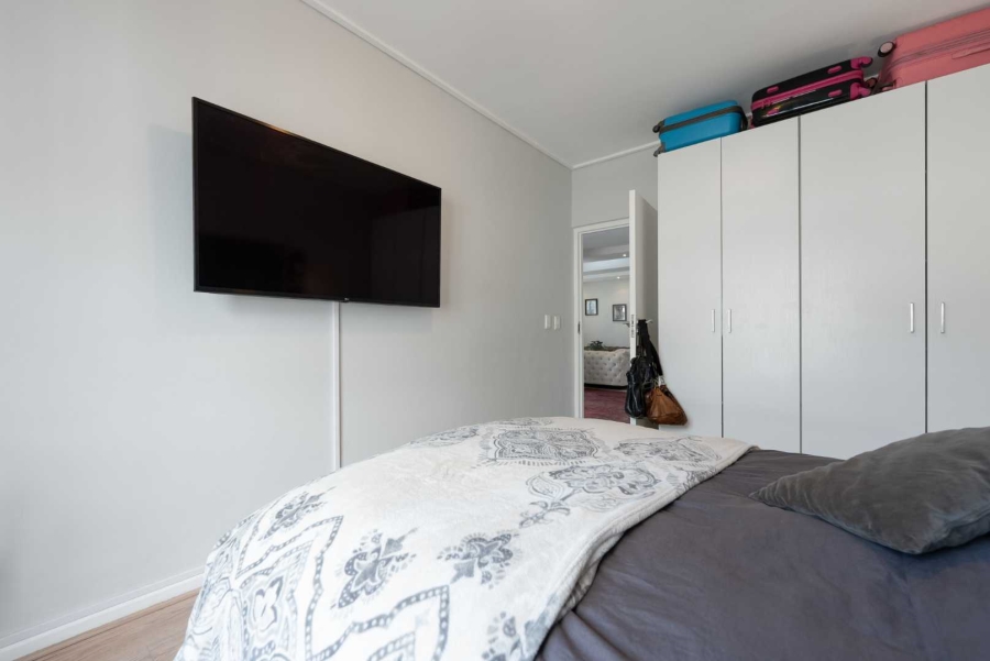 2 Bedroom Property for Sale in Cape Town City Centre Western Cape